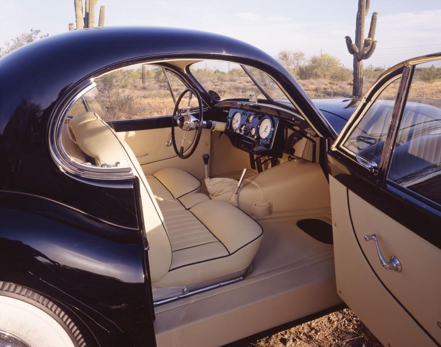  Jaguar XK120 M Fixed Head Coupe 1953 года  (фото 2 из 4)